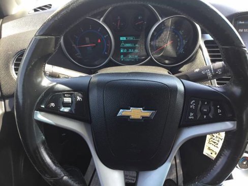Used 2015 Chevrolet Cruze LT image 13