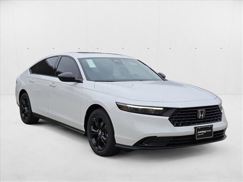 New 2025 Honda Accord SE image 7