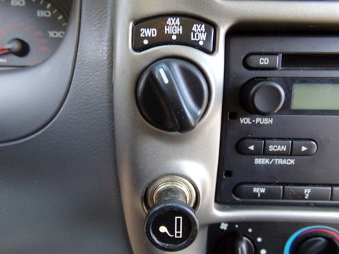 Used 2006 Ford Ranger XLT image 34