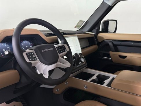 New 2026 Land Rover Defender 110 S image 5