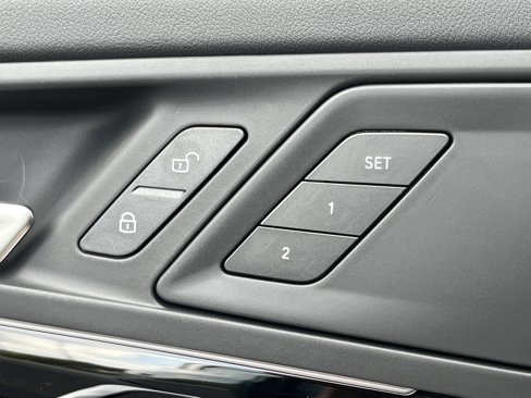 New 2026 BMW X1 xDrive28i w/ Technology Package image 17