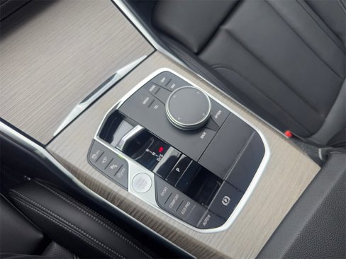 Used 2025 BMW 330i Sedan image 68