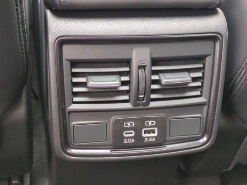 New 2025 Subaru Forester Limited image 31