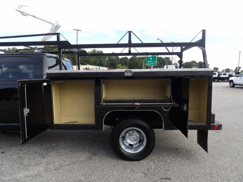Used 2024 RAM 3500 Tradesman w/ Chrome Appearance Group image 49