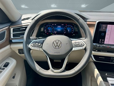 New 2026 Volkswagen Atlas SE image 15