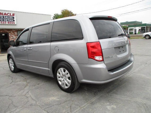 Used 2016 Dodge Grand Caravan SE w/ Quick Order Package 29E SE image 10