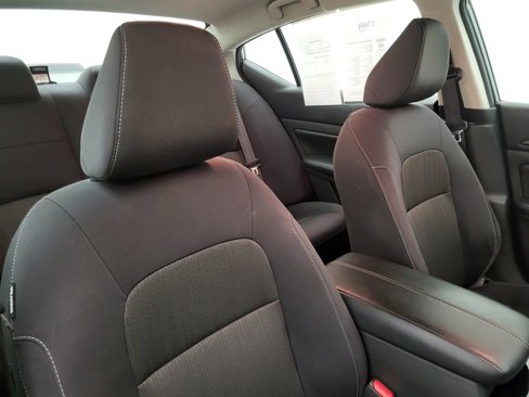 Used 2024 Nissan Altima 2.5 SV image 33