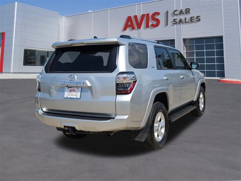 Used 2024 Toyota 4Runner SR5 Premium image 6