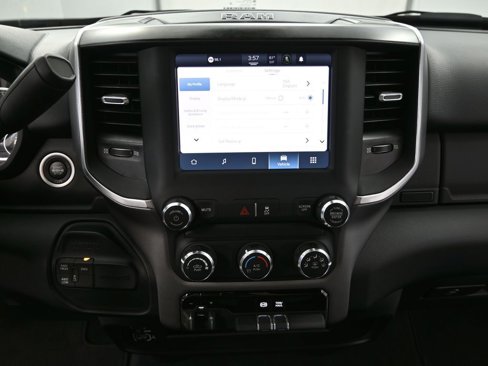 Used 2024 RAM 2500 Big Horn image 36