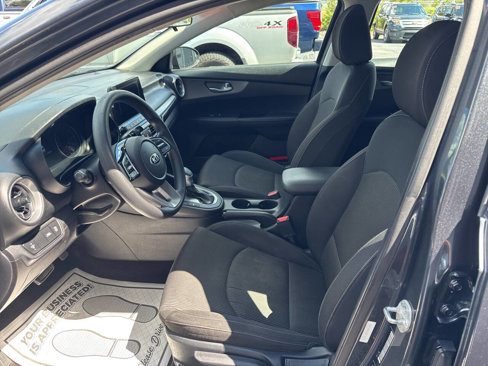 Used 2019 Kia Forte LXS image 12