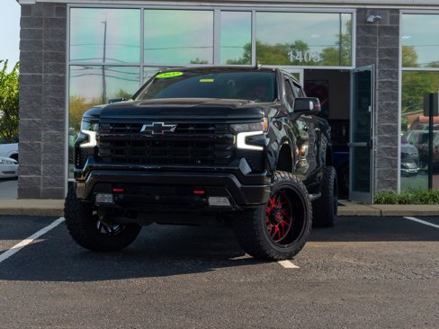 Used 2022 Chevrolet Silverado 1500 RST w/ Redline Edition image 13