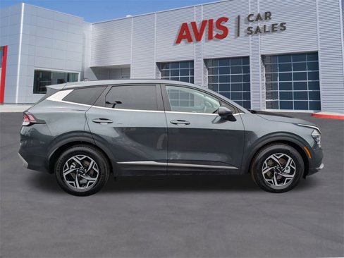 Used 2024 Kia Sportage LX image 5