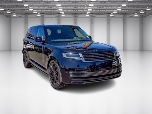 Used 2025 Land Rover Range Rover SV image 7