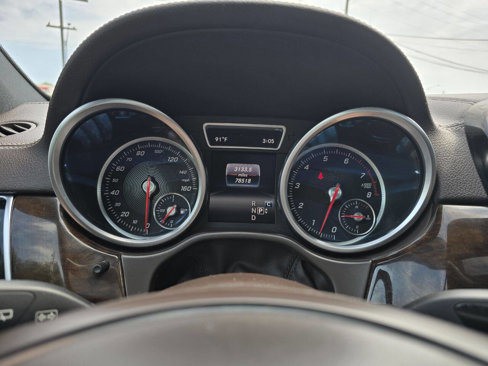 Used 2017 Mercedes-Benz GLS 450 4MATIC image 14