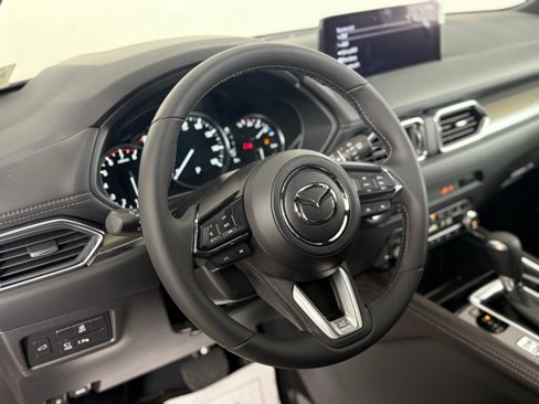 New 2025 MAZDA CX-5 Signature image 6