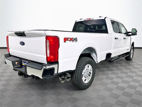 New 2026 Ford F350 XLT image 4