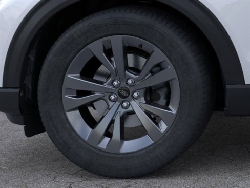 Used 2025 Ford Explorer Active w/ Active Comfort Package image 19