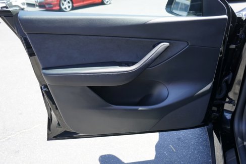 Used 2022 Tesla Model Y Performance image 25