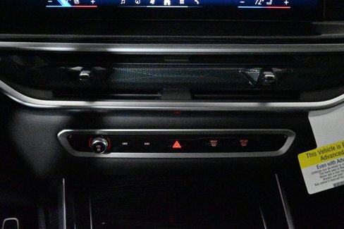 New 2026 BMW X7 xDrive40i w/ M Sport Package image 25
