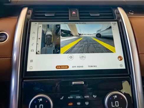 New 2025 Land Rover Discovery Metropolitan Edition image 20
