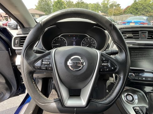 Used 2023 Nissan Maxima SV w/ Floor Mat Group image 11