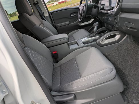 New 2026 Nissan Frontier SV image 30