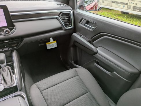 New 2026 GMC Canyon Elevation w/ Convenience Package image 18