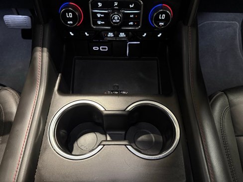 Used 2023 Chevrolet Suburban RST w/ Luxury Package image 27