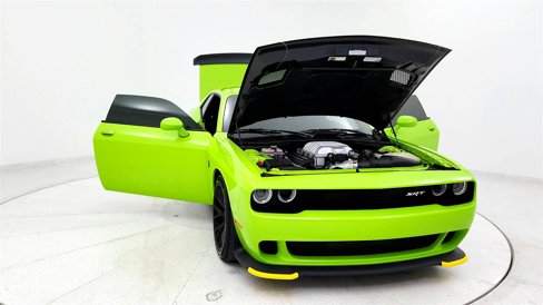 Used 2015 Dodge Challenger SRT Hellcat image 22