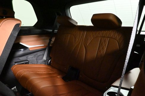 New 2026 BMW X7 M60i image 35