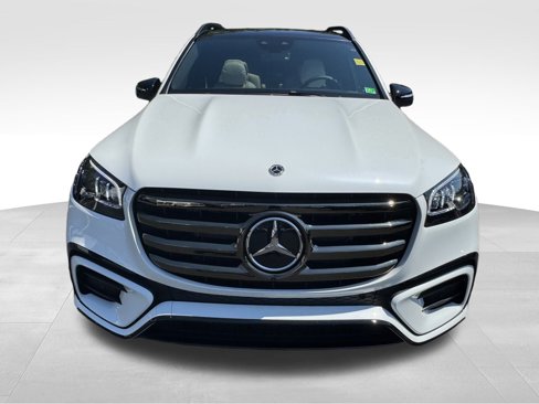 New 2026 Mercedes-Benz GLS 580 4MATIC image 3