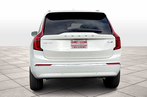 New 2026 Volvo XC90 B6 Plus w/ Protection Package Premier image 6