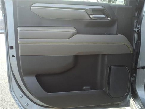 Used 2023 Chevrolet Silverado 1500 ZR2 image 29
