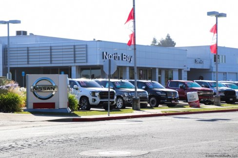 Used 2023 Nissan Rogue SV image 9