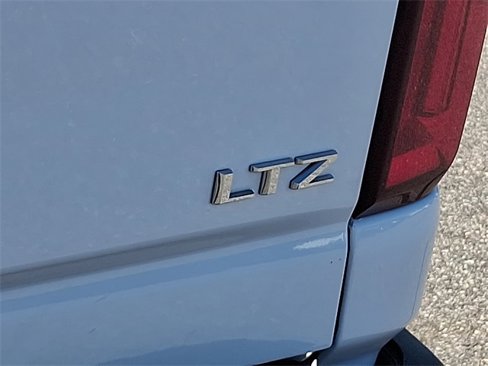 Used 2024 Chevrolet Silverado 2500 LTZ image 35