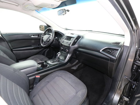 Used 2017 Ford Edge SE image 15