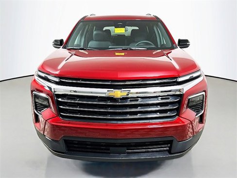 New 2026 Chevrolet Traverse LT w/ LPO, Floor Liner Package image 2