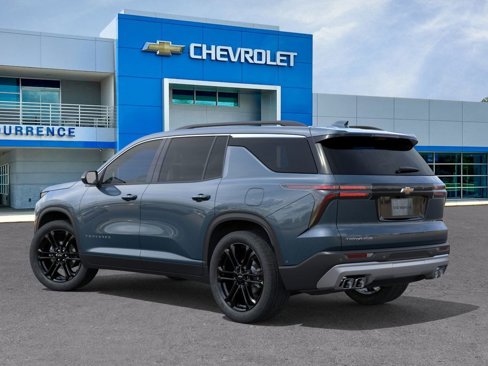 New 2026 Chevrolet Traverse LT w/ Driver Confidence Package image 3