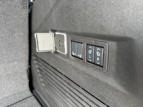 New 2025 Chevrolet Tahoe Premier w/ Sun And Tow Package image 31