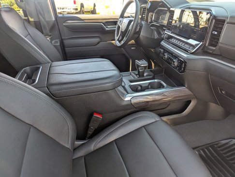 Certified 2023 Chevrolet Silverado 1500 LTZ image 13