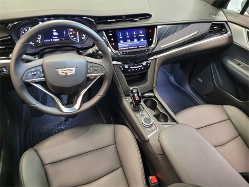 Certified 2024 Cadillac XT6 Premium Luxury w/ Technology Package image 8