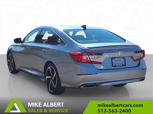 Used 2022 Honda Accord Sport image 6