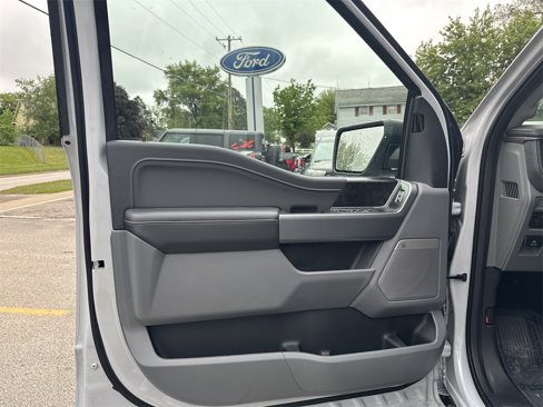 New 2025 Ford F150 Lightning Flash image 19