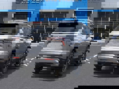 New 2026 Chevrolet Equinox LT image 4