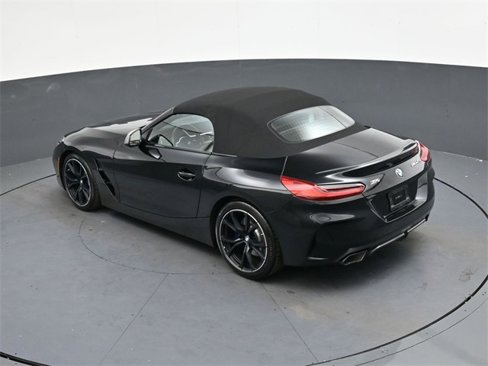 Used 2024 BMW Z4 M40i w/ Premium Package image 21