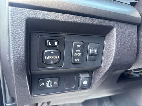 Used 2015 Toyota Tundra SR5 image 19
