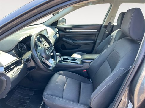 Used 2022 Nissan Altima 2.5 SV image 9