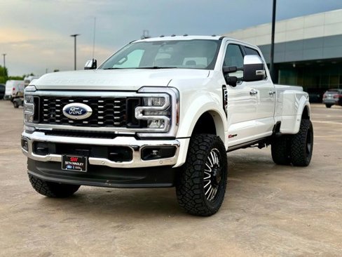 Used 2026 Ford F450 King Ranch w/ Chrome Package image 4