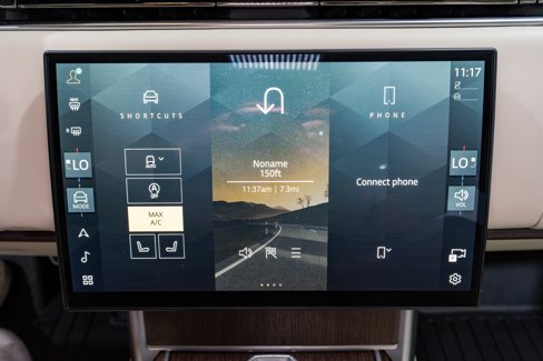 Used 2024 Land Rover Range Rover SE image 20