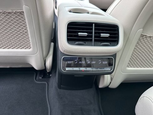 New 2026 Mercedes-Benz GLS 450 4MATIC image 27